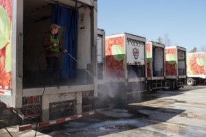 Truck Automobile Car Wash Fleet Cleaining Franchise Beast